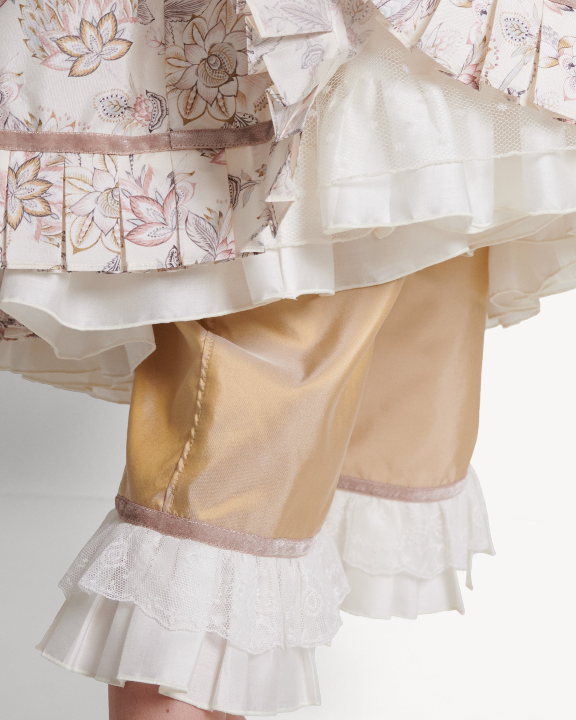 Mon Chéri Ensemble in Fairy Dance