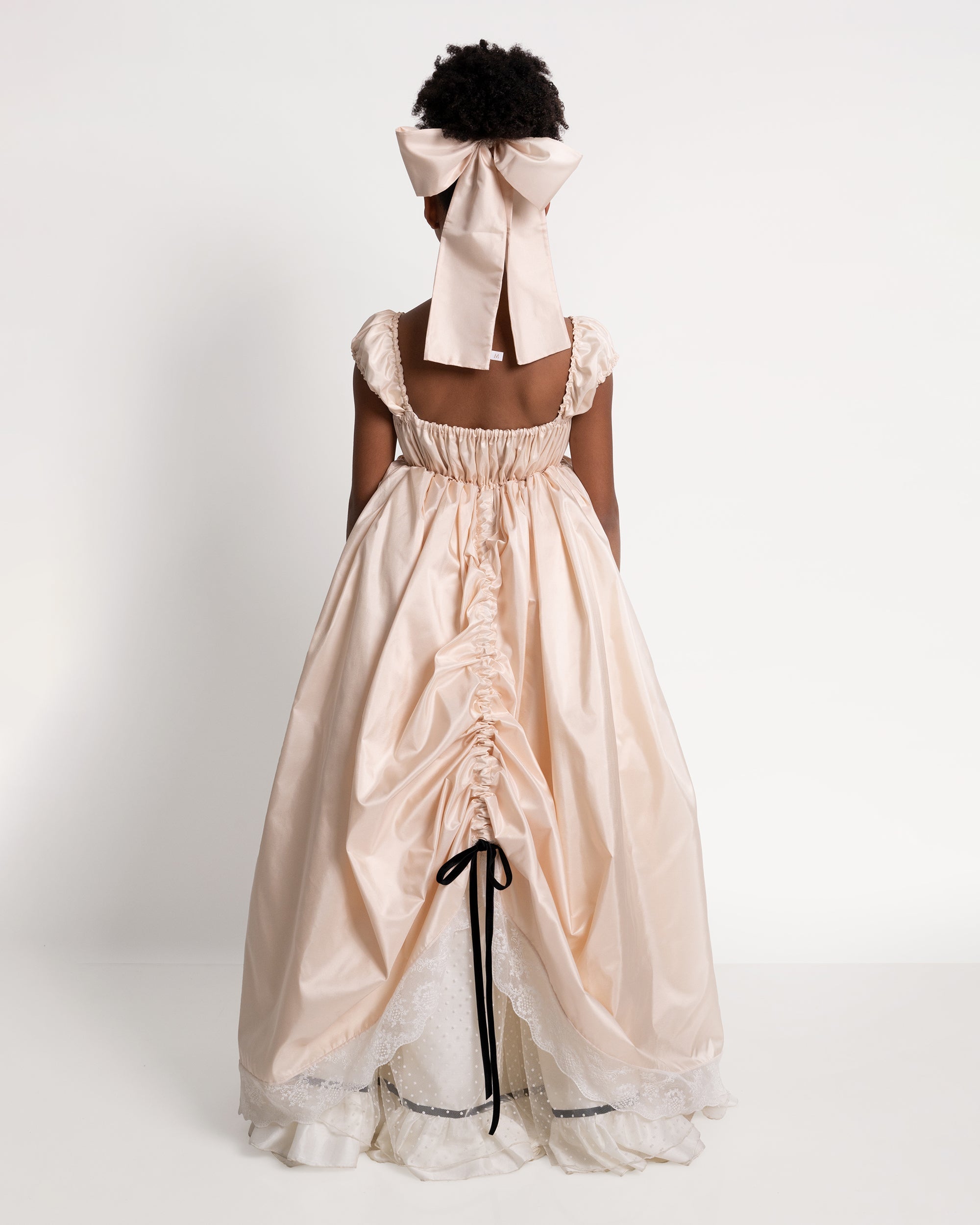 Silk Hair Bow in Frappé