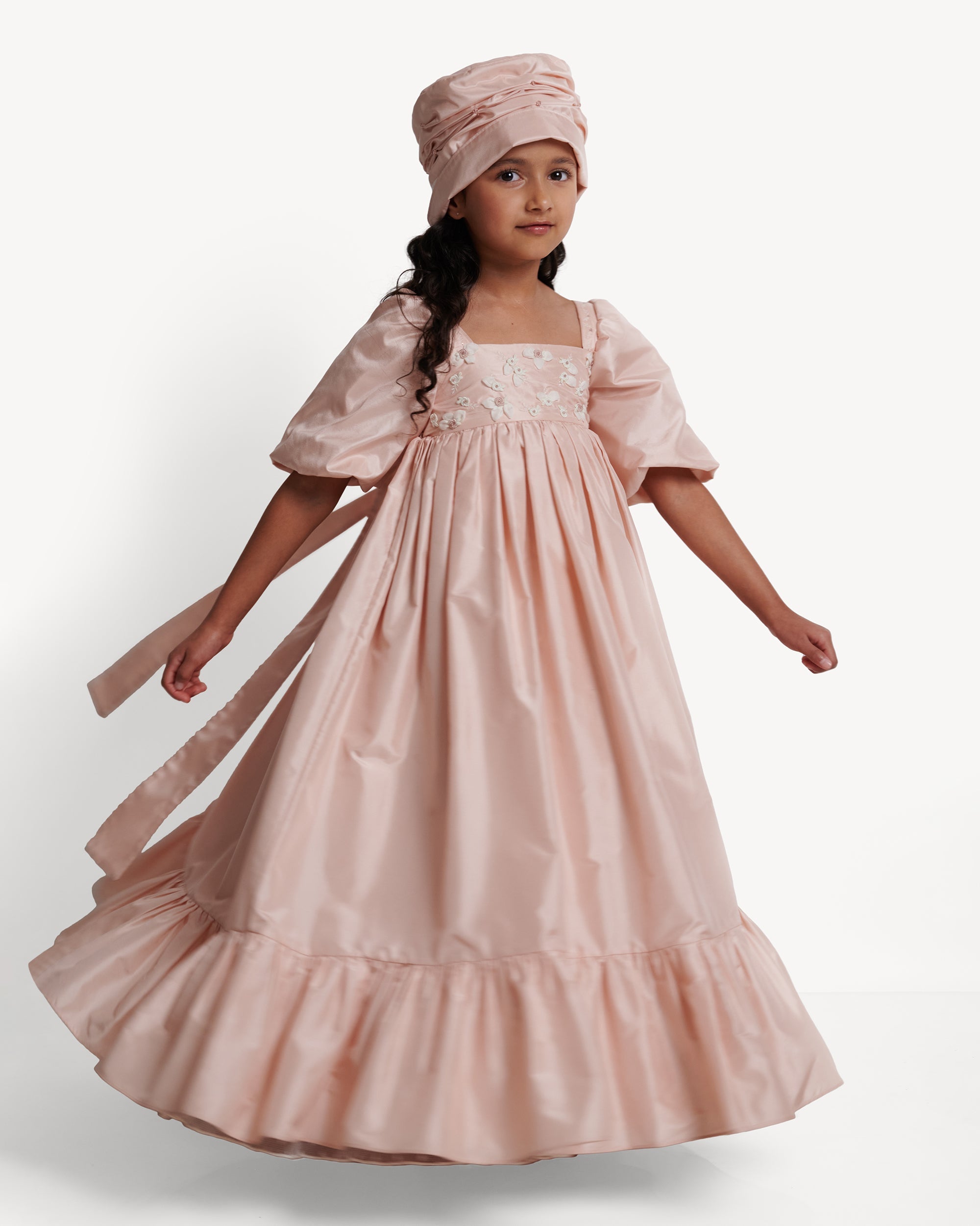 The Duchess Hat in Peach Bisque