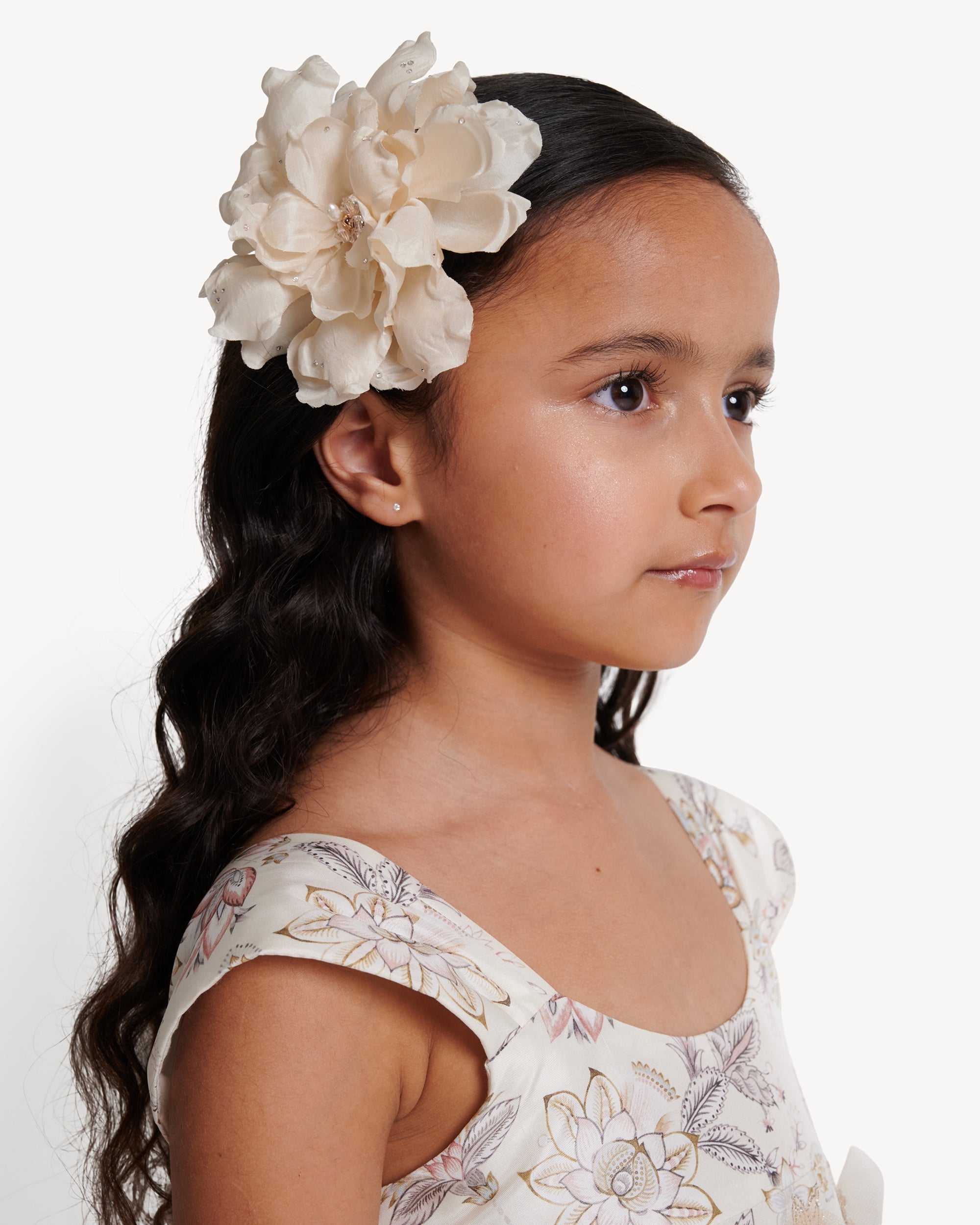 Silk Hair Flower in Antique Ivory