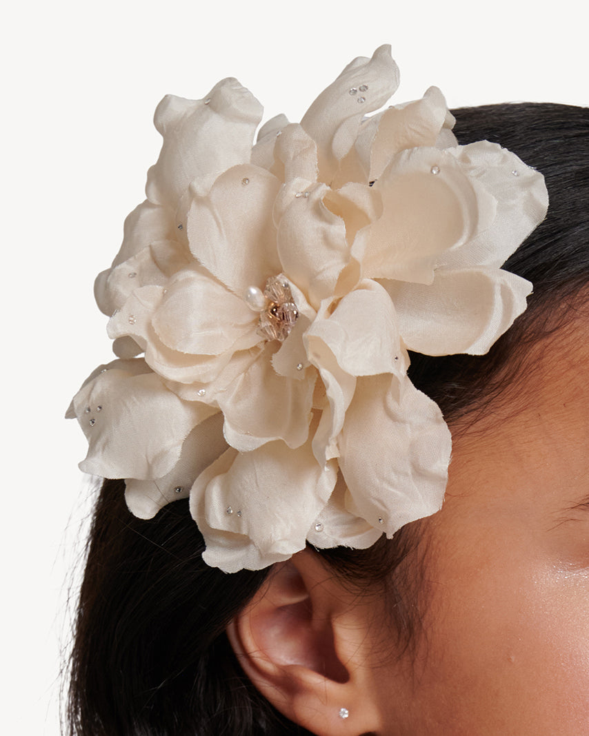 Silk Hair Flower in Antique Ivory